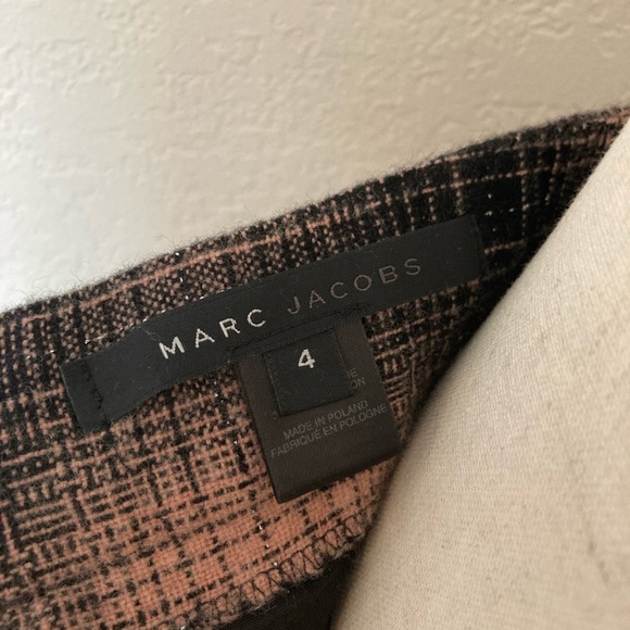 Marc Jacobs retro style wool lined pencil skirt. Black and pink plaid, size 4 - Picture 12 of 13